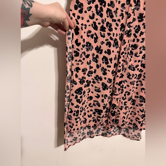 Anthro Maeve Rita Pink Leopard Printed Button Down Tunic size Large - Picture 4 of 7